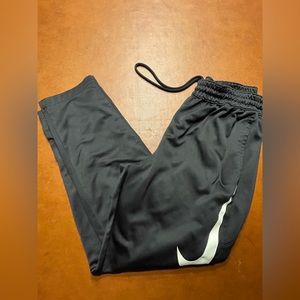 Mens Nike sweatpants size M